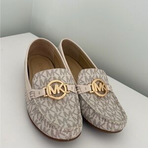 Michael Kors shoes size 8